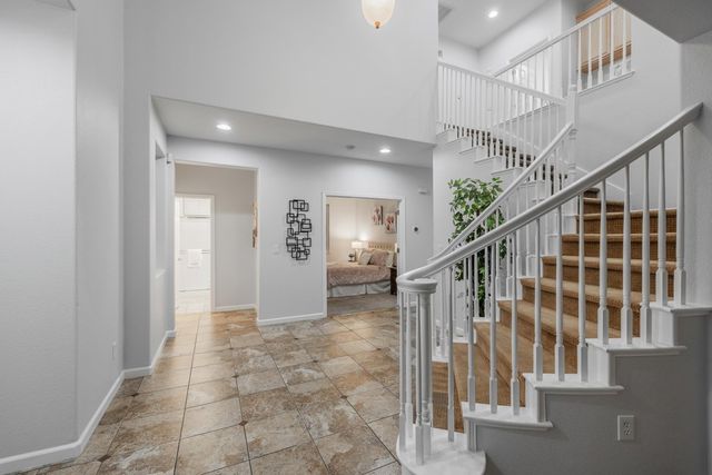 232 Kelley Mist Ln, Tracy, CA 95377