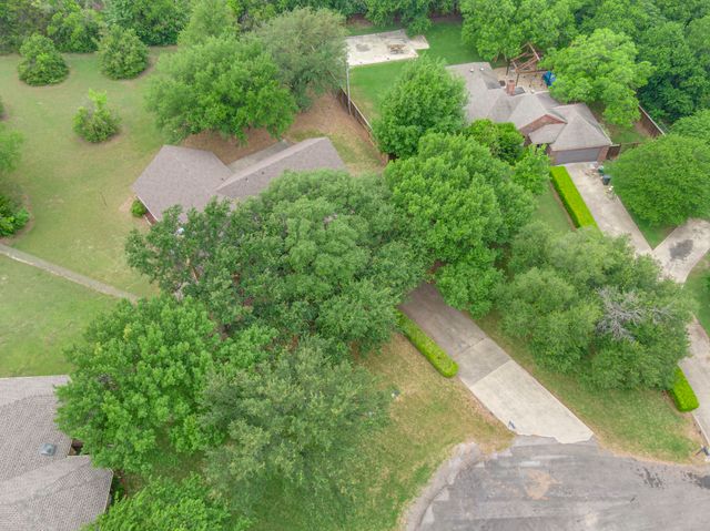 730 Squire Place, Red Oak, TX 75154