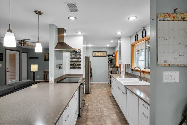 6031 Johntown Creek Rd, Garden Valley, CA 95633