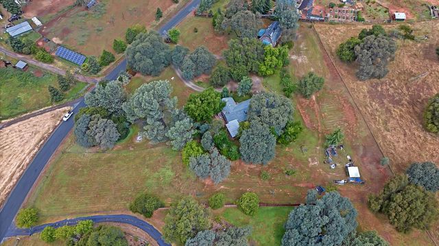 6031 Johntown Creek Rd, Garden Valley, CA 95633
