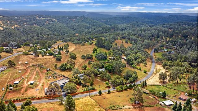 6031 Johntown Creek Rd, Garden Valley, CA 95633