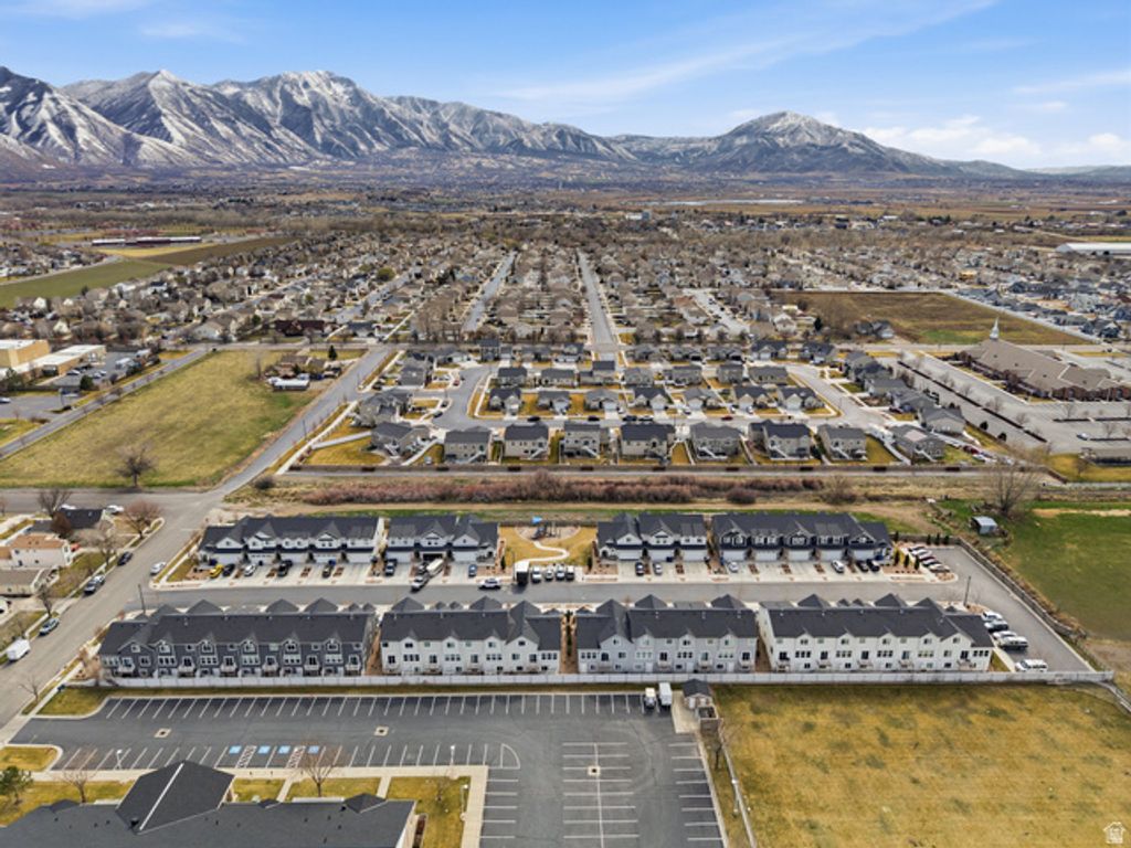 Image 25 of property listing at 956 W 40 N, Spanish Fork, UT 84660