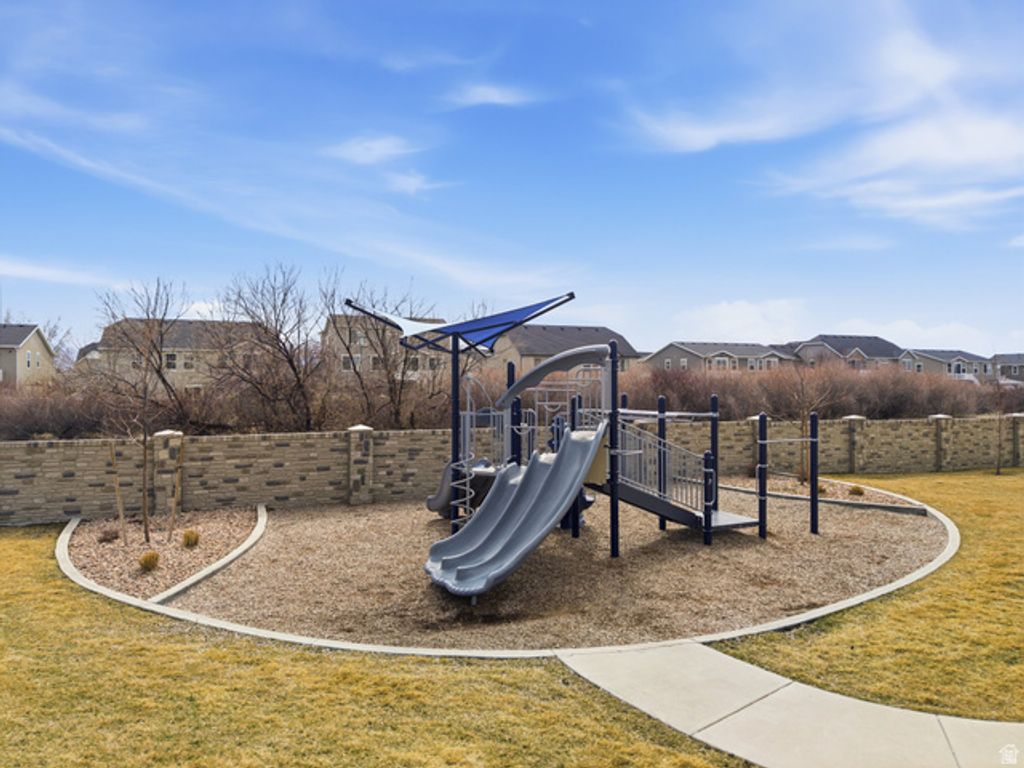 Image 27 of property listing at 956 W 40 N, Spanish Fork, UT 84660
