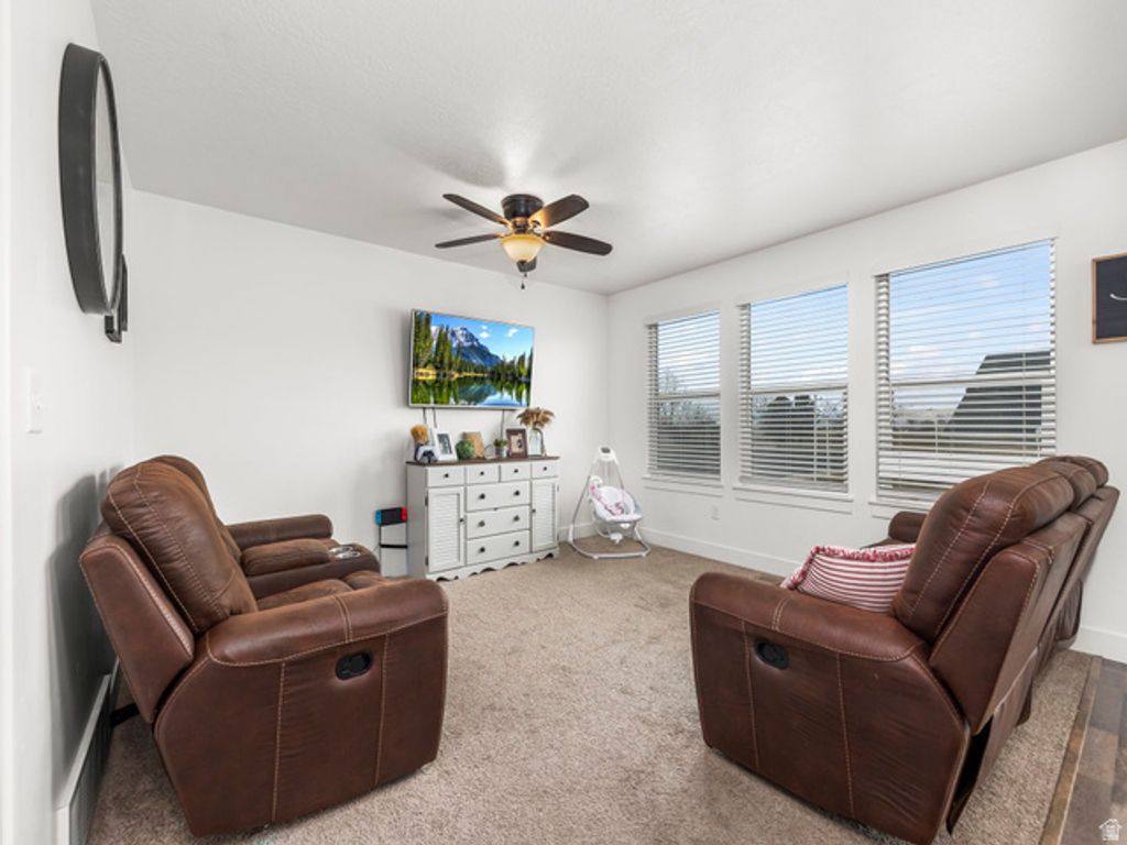 Image 9 of property listing at 956 W 40 N, Spanish Fork, UT 84660