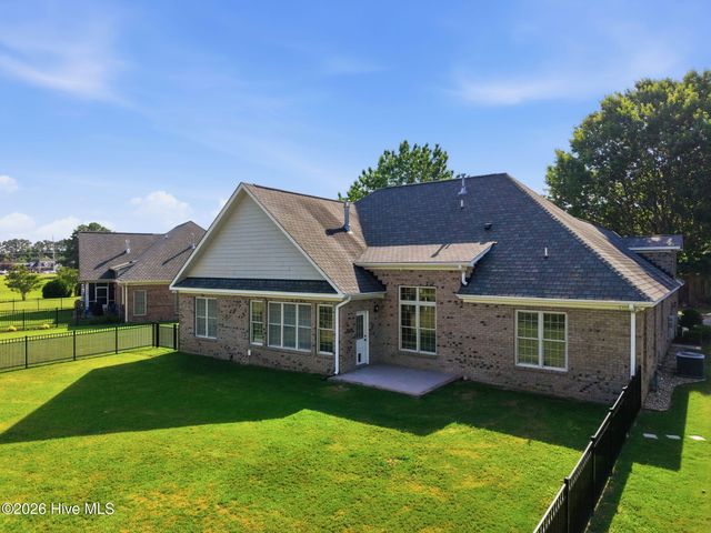 241 Jack Place, Winterville, NC 28590