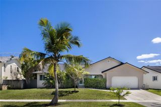 7970 SW 198th St, Cutler Bay, FL 33189