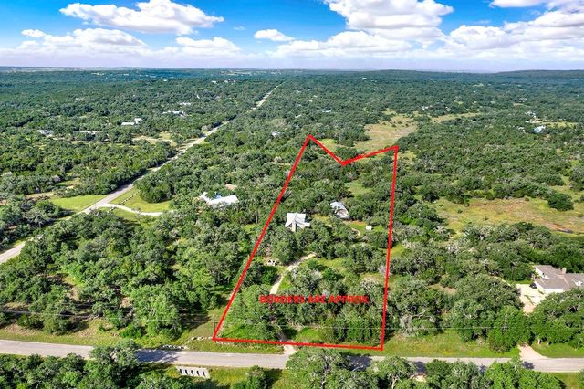 8015 Ozark DR, San Marcos, TX 78666