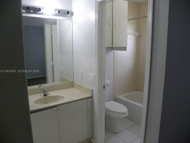 1617 SE 30th Street, Homestead, FL 33035