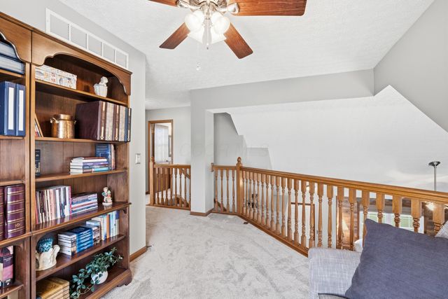 8240 Worthington Crossing Drive, Westerville, OH 43081