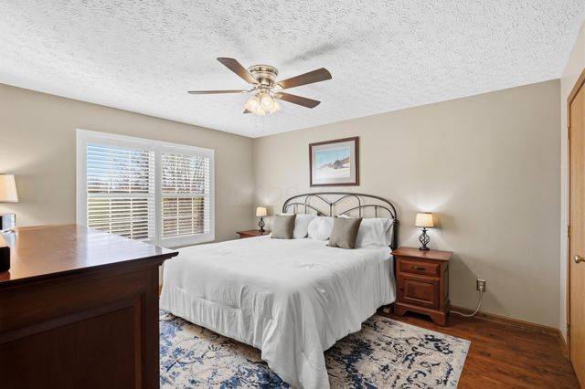 8240 Worthington Crossing Drive, Westerville, OH 43081