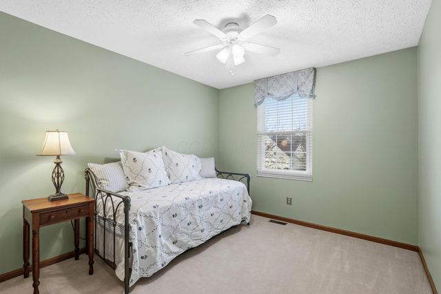 8240 Worthington Crossing Drive, Westerville, OH 43081