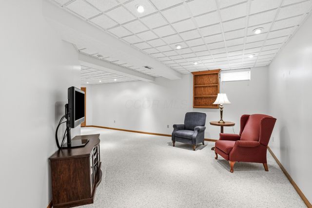 8240 Worthington Crossing Drive, Westerville, OH 43081