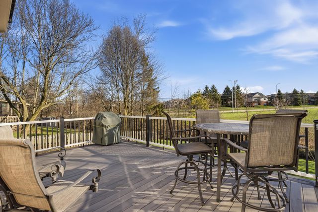 8240 Worthington Crossing Drive, Westerville, OH 43081