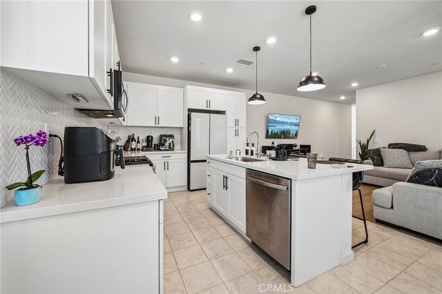 3630 E Peckham Paseo 2, Ontario, CA 91761