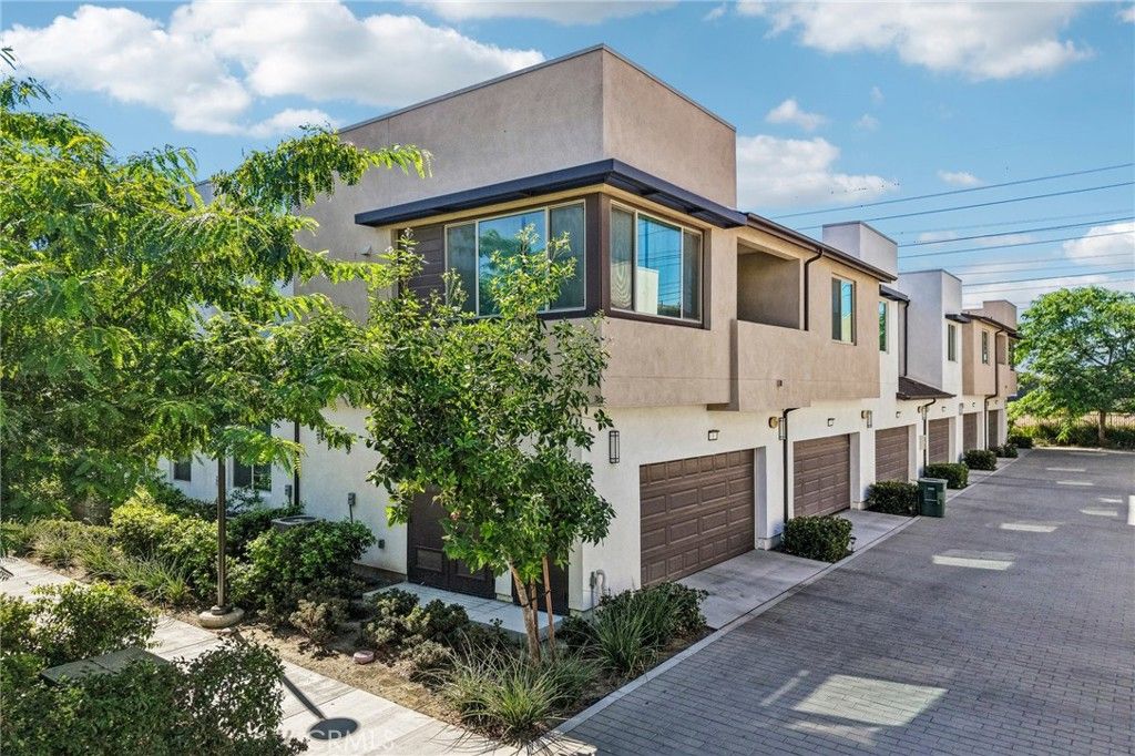 3630 E Peckham Paseo 2, Ontario, CA 91761