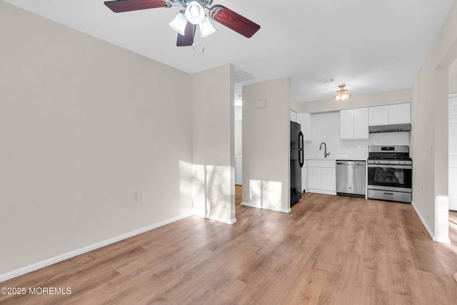 8 Debbie Drive, Brick, NJ 08724
