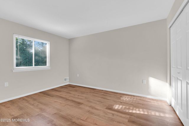 8 Debbie Drive, Brick, NJ 08724