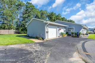 8 Debbie Drive, Brick, NJ 08724