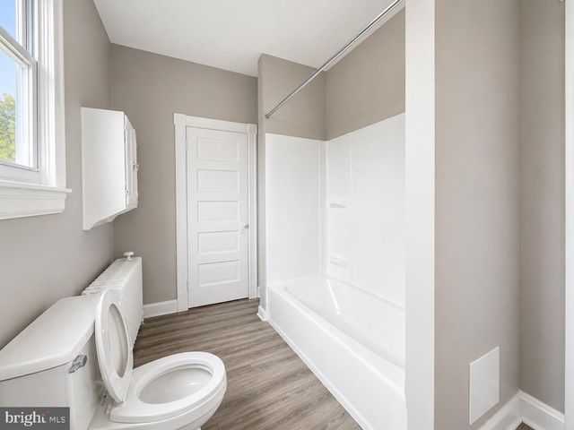 2604 HAMILTON AVE, Baltimore, MD 21214