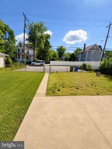 2604 HAMILTON AVE, Baltimore, MD 21214