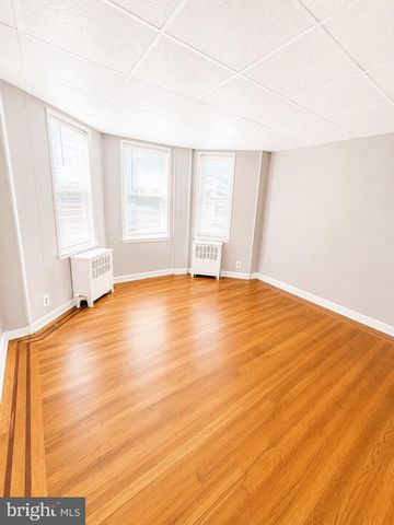 2604 HAMILTON AVE, Baltimore, MD 21214