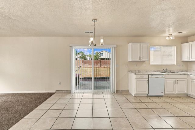 3541 Lavender Meadows Drive NE, Rio Rancho, NM 87144
