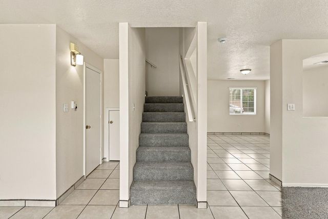 3541 Lavender Meadows Drive NE, Rio Rancho, NM 87144