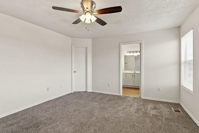 3541 Lavender Meadows Drive NE, Rio Rancho, NM 87144