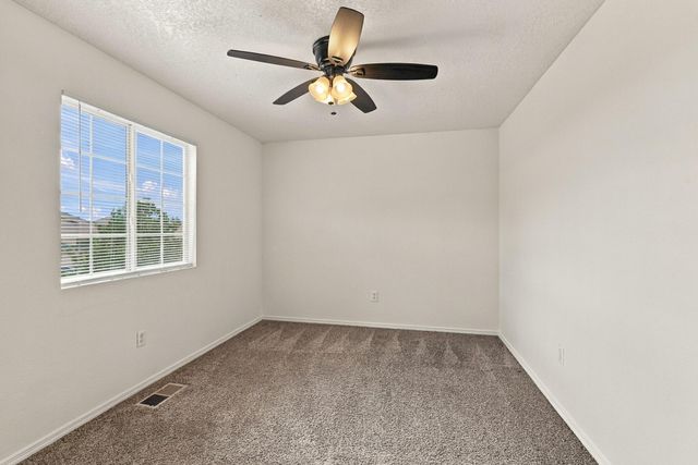 3541 Lavender Meadows Drive NE, Rio Rancho, NM 87144