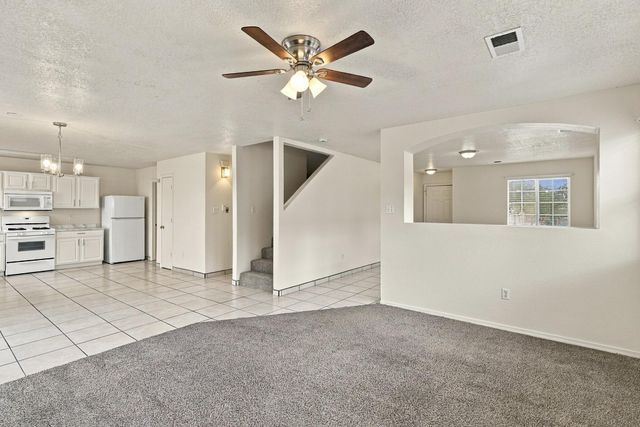 3541 Lavender Meadows Drive NE, Rio Rancho, NM 87144