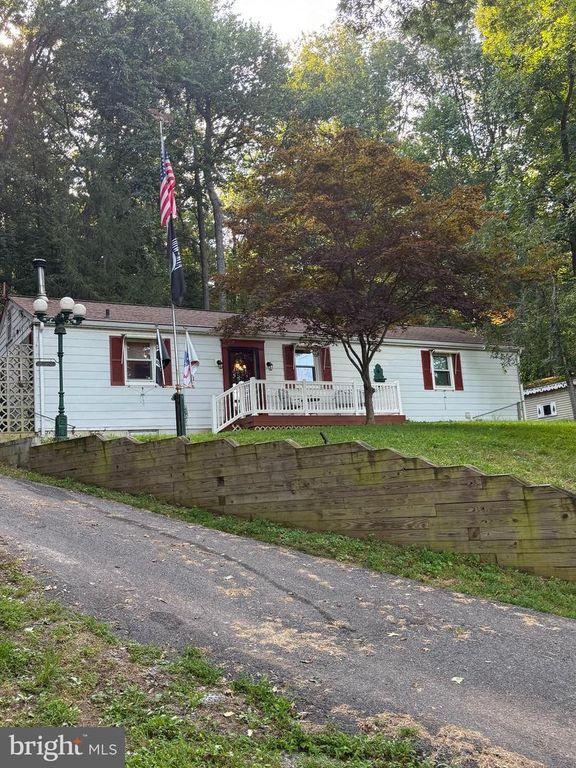 1725 MARRIOTTSVILLE RD, Marriottsville, MD 21104
