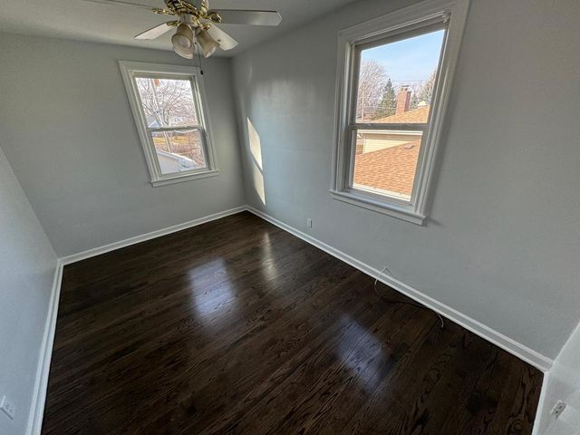 1834 Illinois Street, Des Plaines, IL 60018