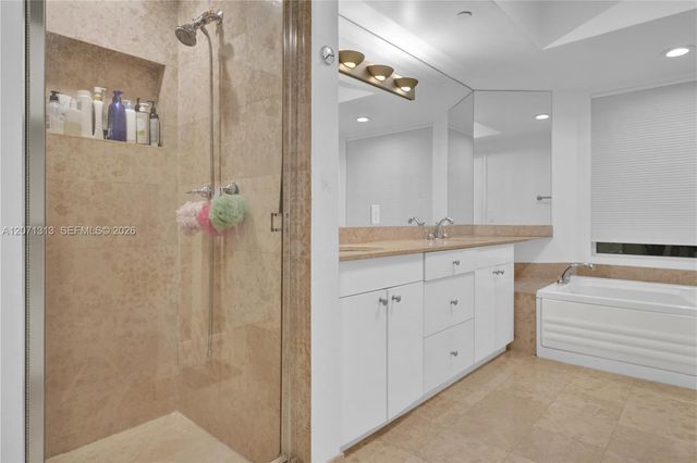 4775 Collins Avenue 2908, Miami Beach, FL 33140