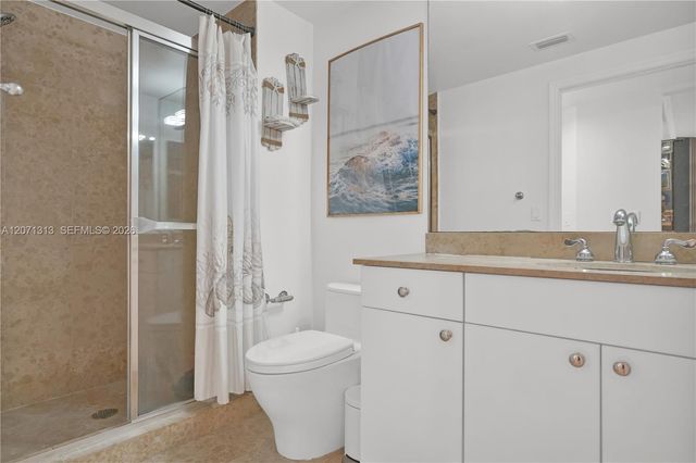 4775 Collins Avenue 2908, Miami Beach, FL 33140