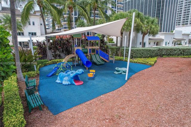 4775 Collins Avenue 2908, Miami Beach, FL 33140