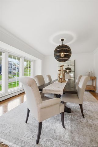 15 Frost Valley Road, Mount Sinai, NY 11766