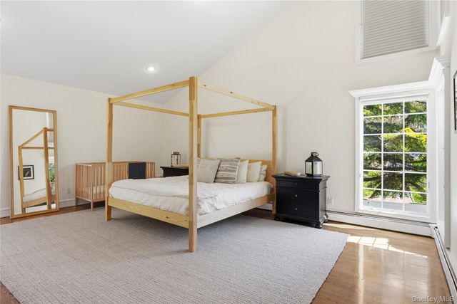 15 Frost Valley Road, Mount Sinai, NY 11766