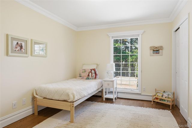 15 Frost Valley Road, Mount Sinai, NY 11766