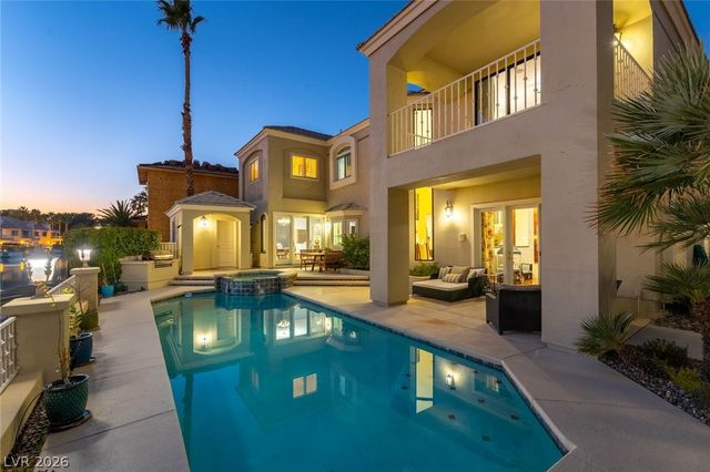 3137 Beach View Court, Las Vegas, NV 89117