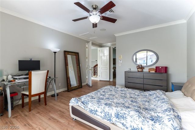 3137 Beach View Court, Las Vegas, NV 89117