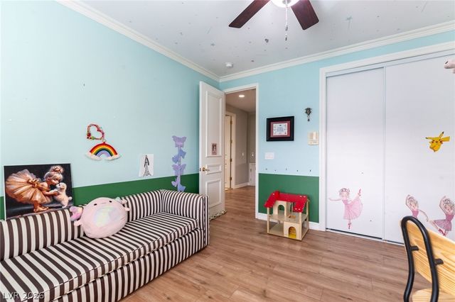 3137 Beach View Court, Las Vegas, NV 89117