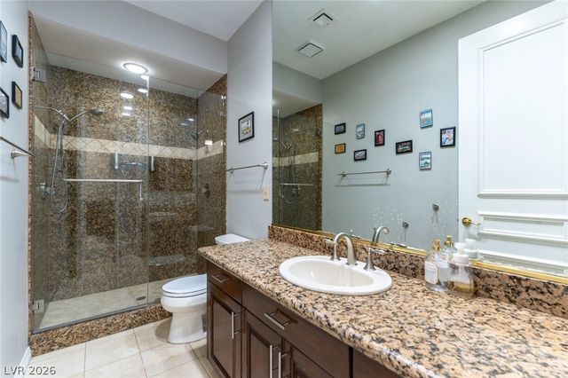 3137 Beach View Court, Las Vegas, NV 89117