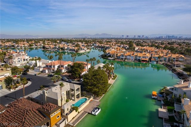 3137 Beach View Court, Las Vegas, NV 89117