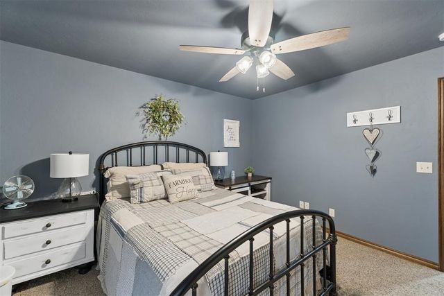 4529 Hillcrest Lane, Edmond, OK 73025