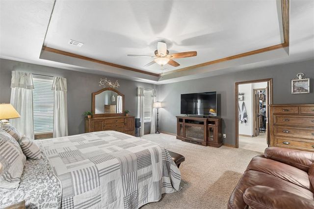 4529 Hillcrest Lane, Edmond, OK 73025