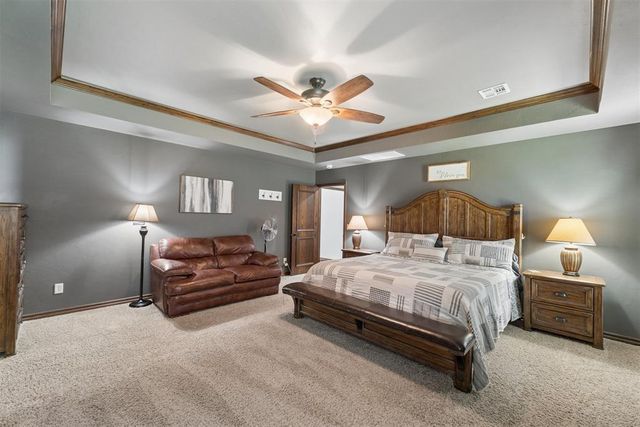 4529 Hillcrest Lane, Edmond, OK 73025