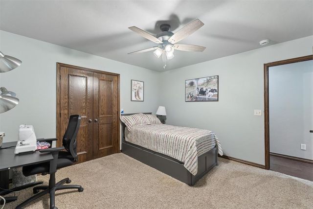 4529 Hillcrest Lane, Edmond, OK 73025