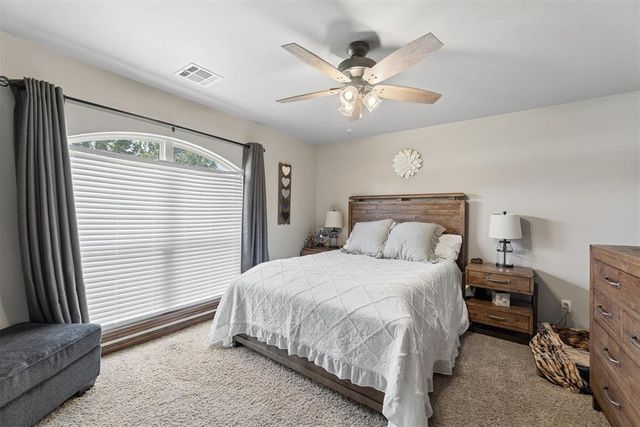 4529 Hillcrest Lane, Edmond, OK 73025