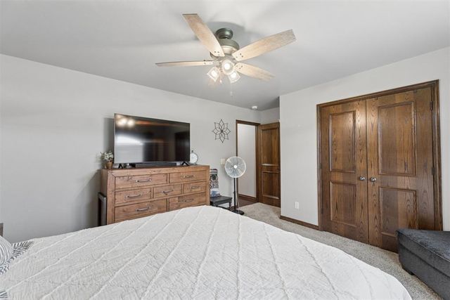 4529 Hillcrest Lane, Edmond, OK 73025