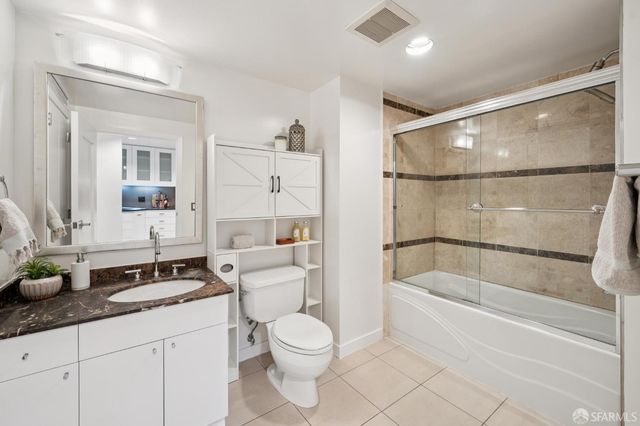 333 1st Street N706, San Francisco, CA 94105